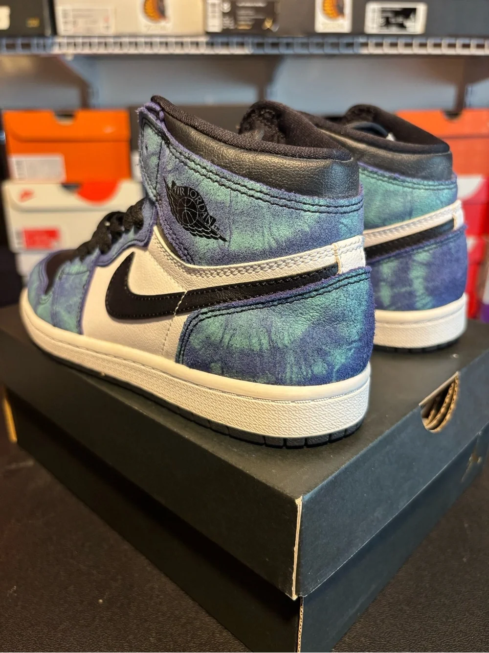 Jordan Air Jordan 1 Mid Tie-Dye Blue/Black/White